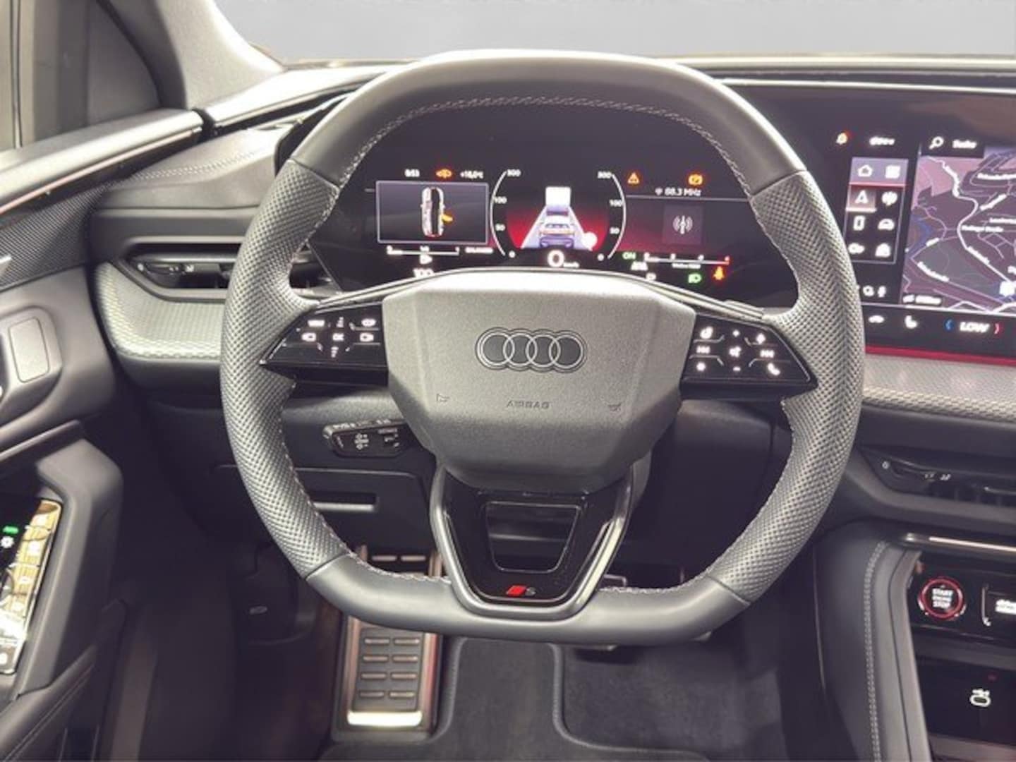 Bild über Audi Q5 Sportback TDI quattro 150 kW S tronic - für weitere Informationen kontaktieren Sie den Audi Partner