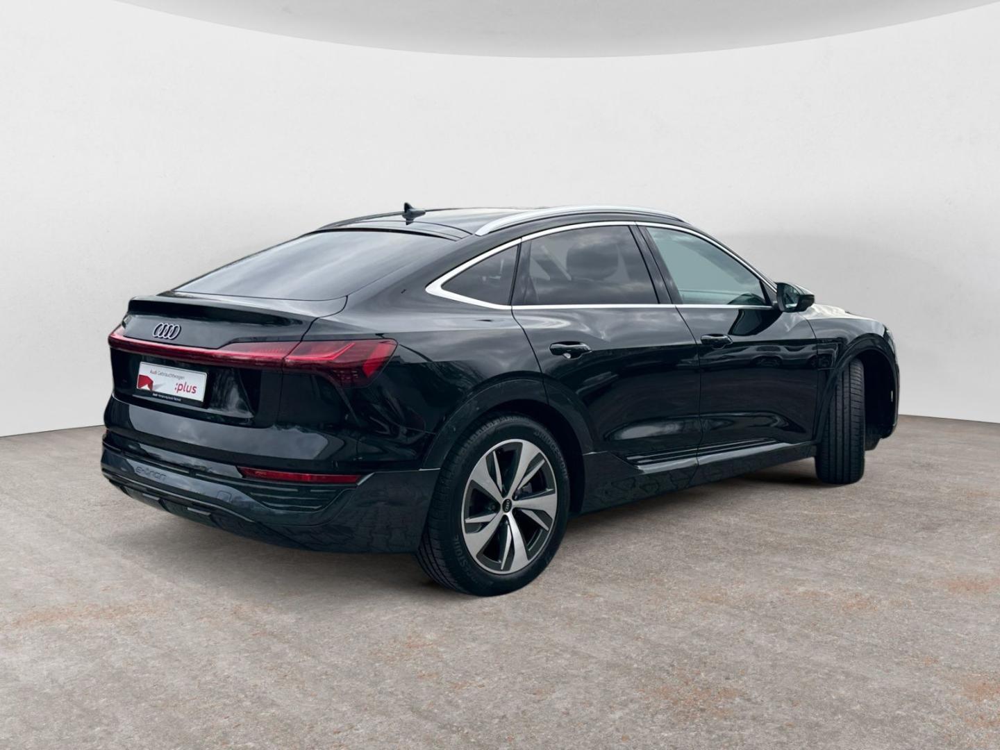 Image about Audi Q8 Sportback e-tron advanced 55 e-tron quattro