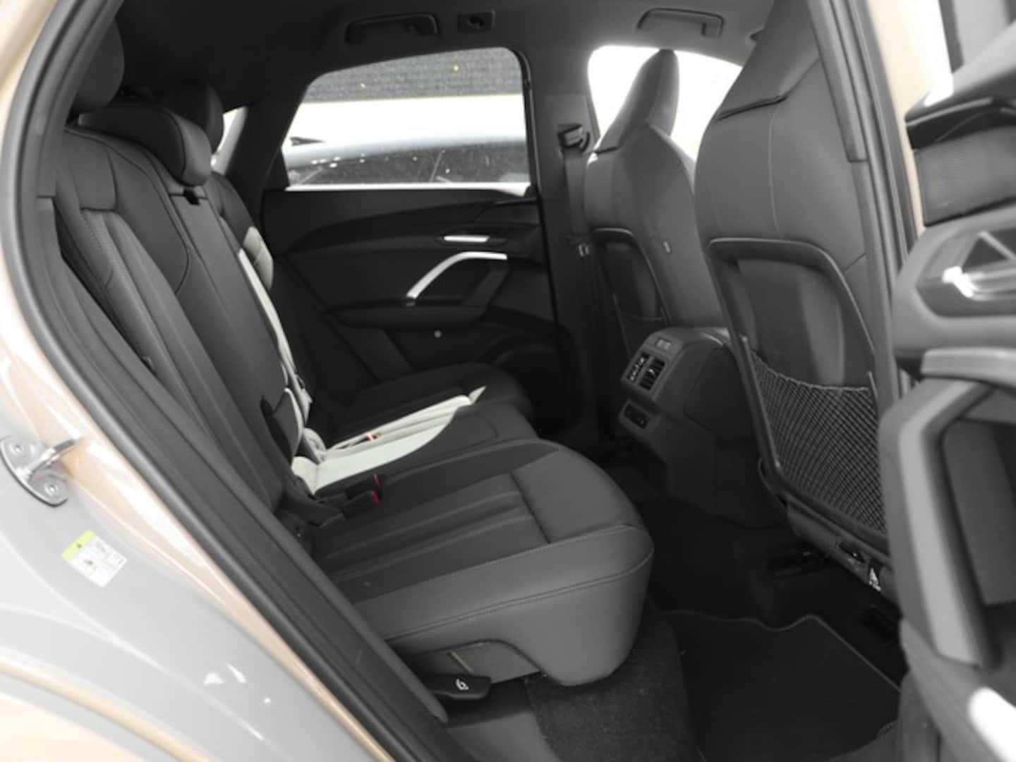 Bild über Audi Q5 Sportback TFSI quattro 150 kW S tronic - für weitere Informationen kontaktieren Sie den Audi Partner
