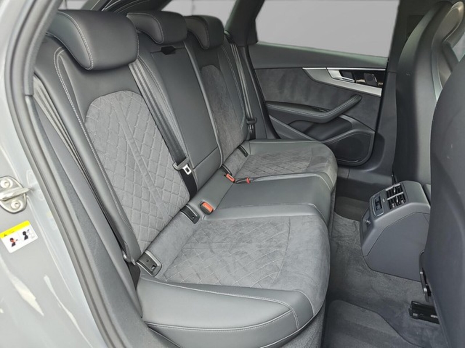 Audi RS 4 Avant – Bild 14