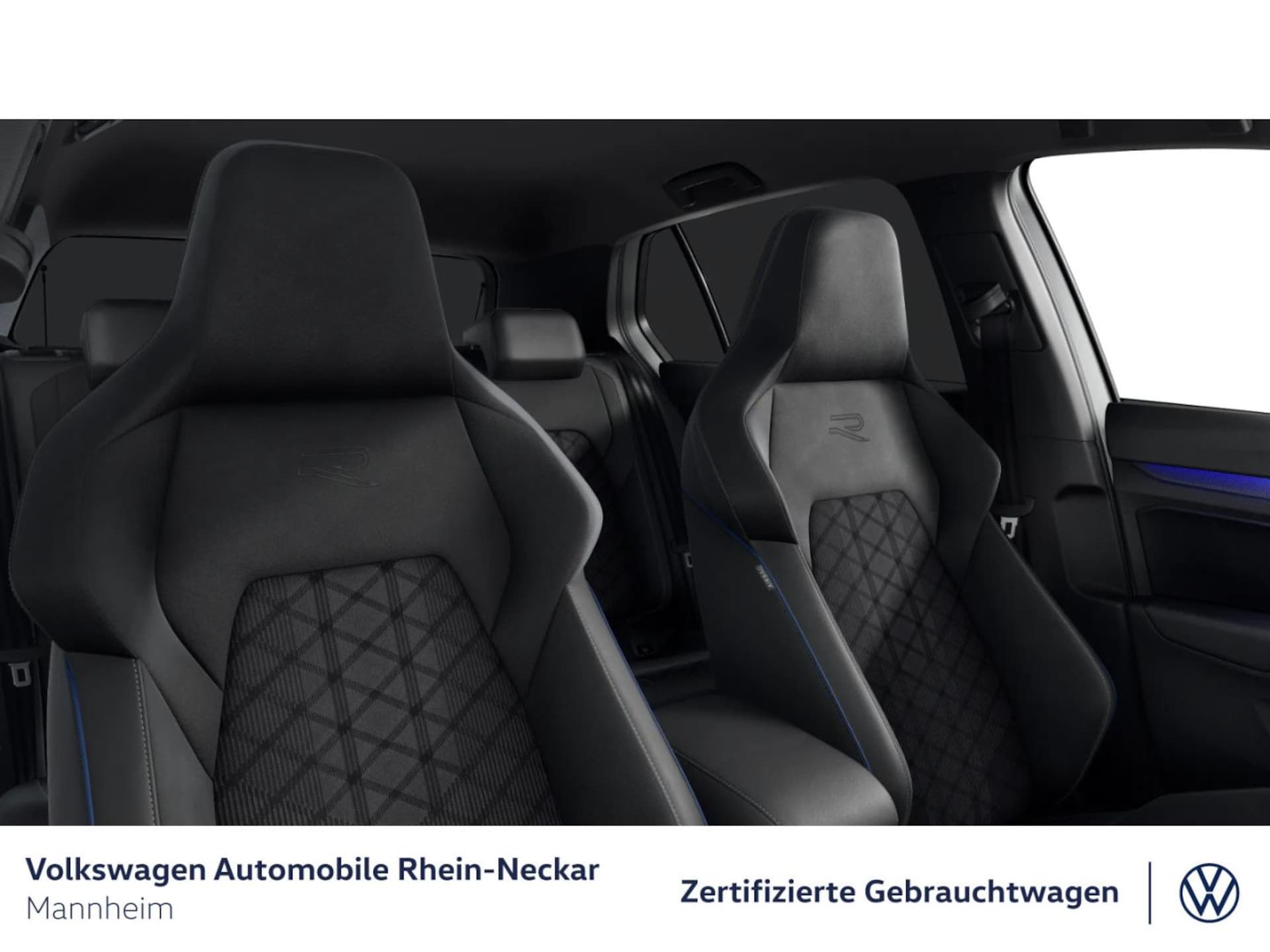 Volkswagen Golf R-Line