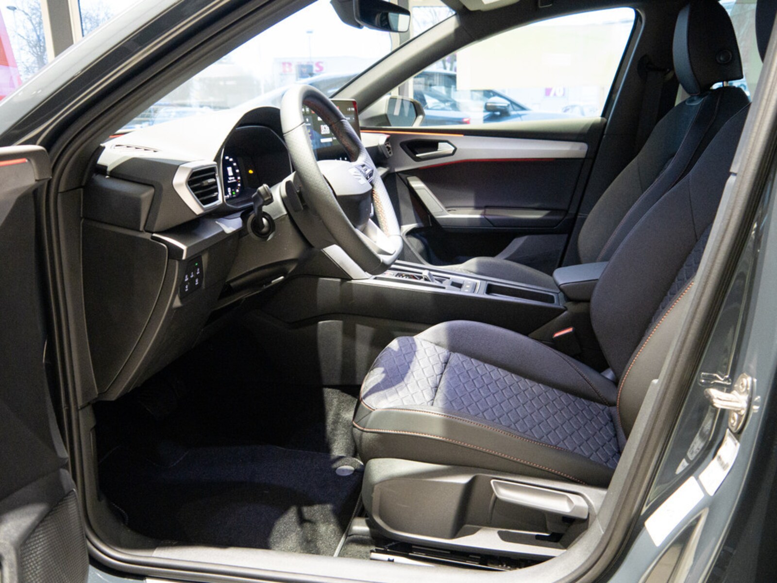 SEAT Leon – Bild 8
