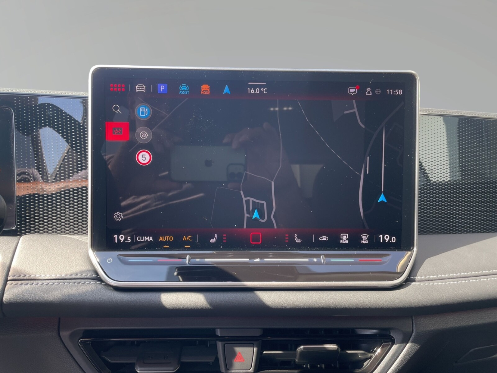 Volkswagen Tiguan – Bild 12