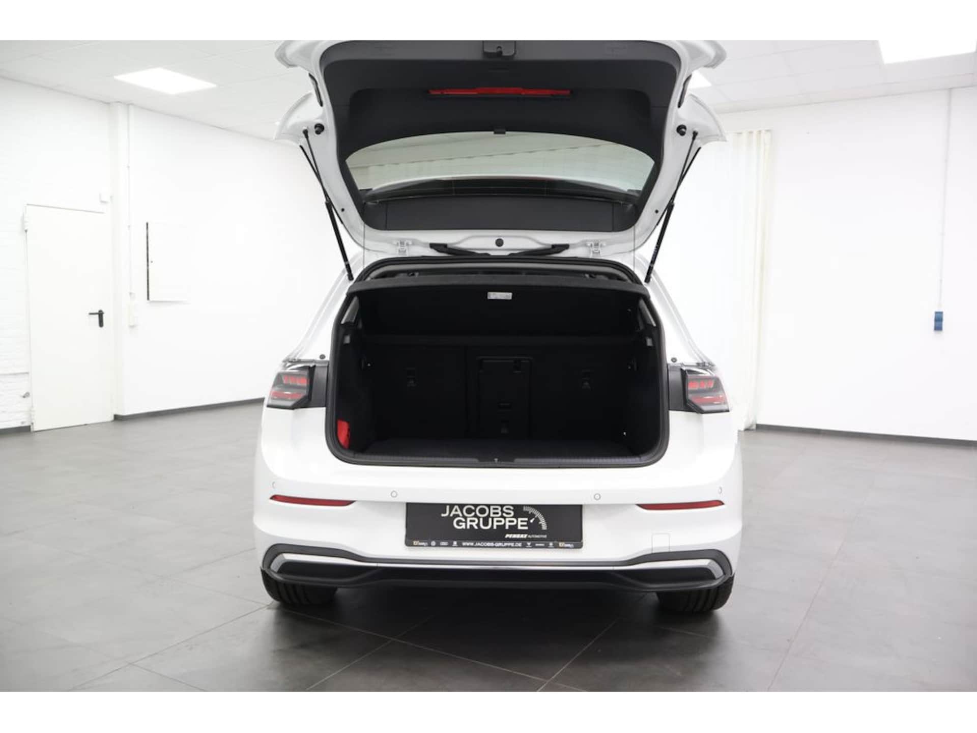 Volkswagen Golf Style