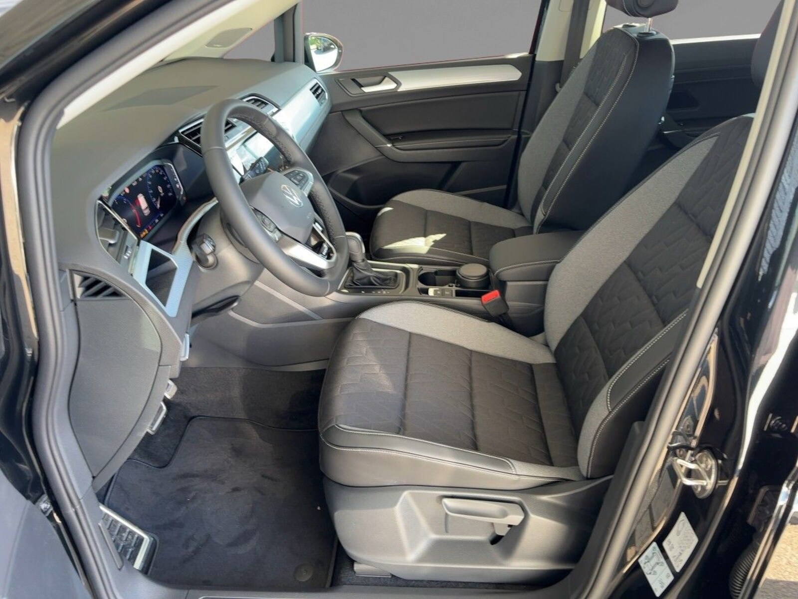Volkswagen Touran – Bild 5