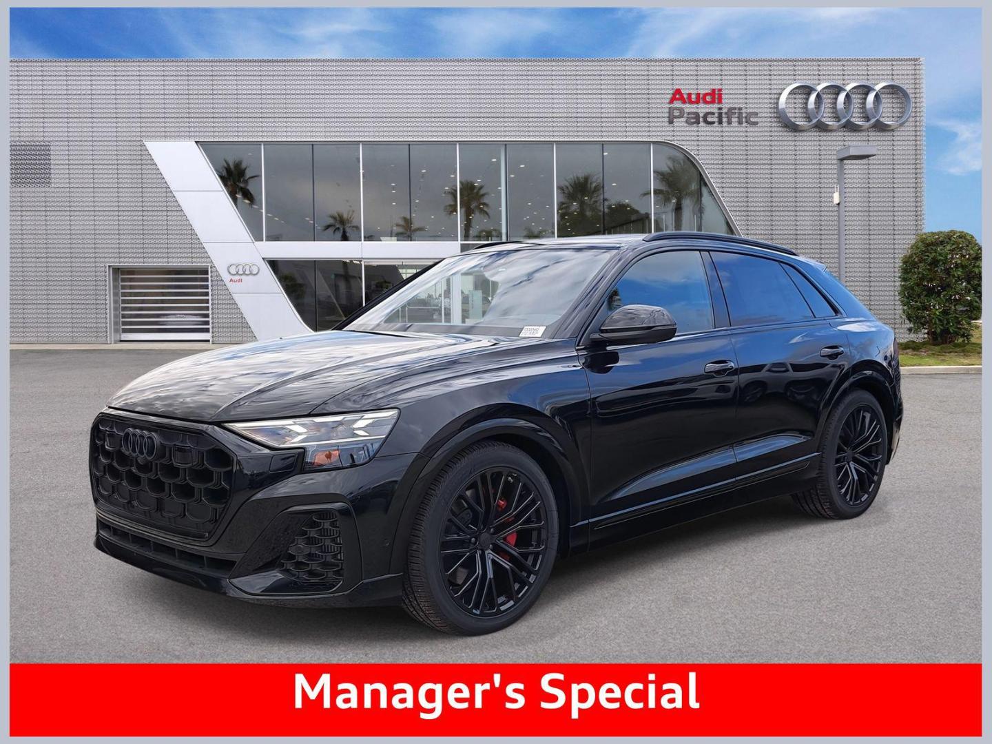 2026 Audi SQ8 Prestige quattro's photo