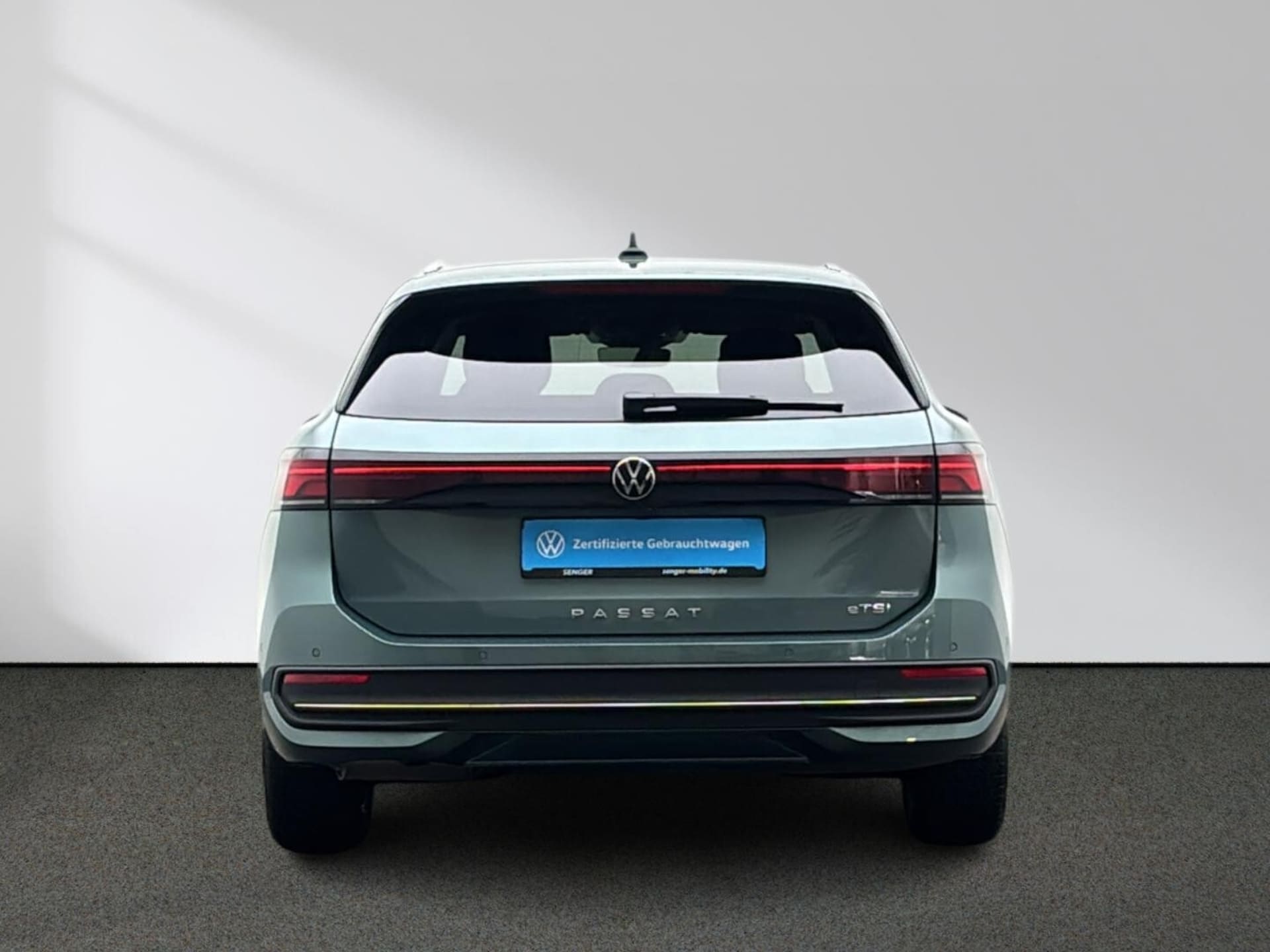 Volkswagen Passat Business