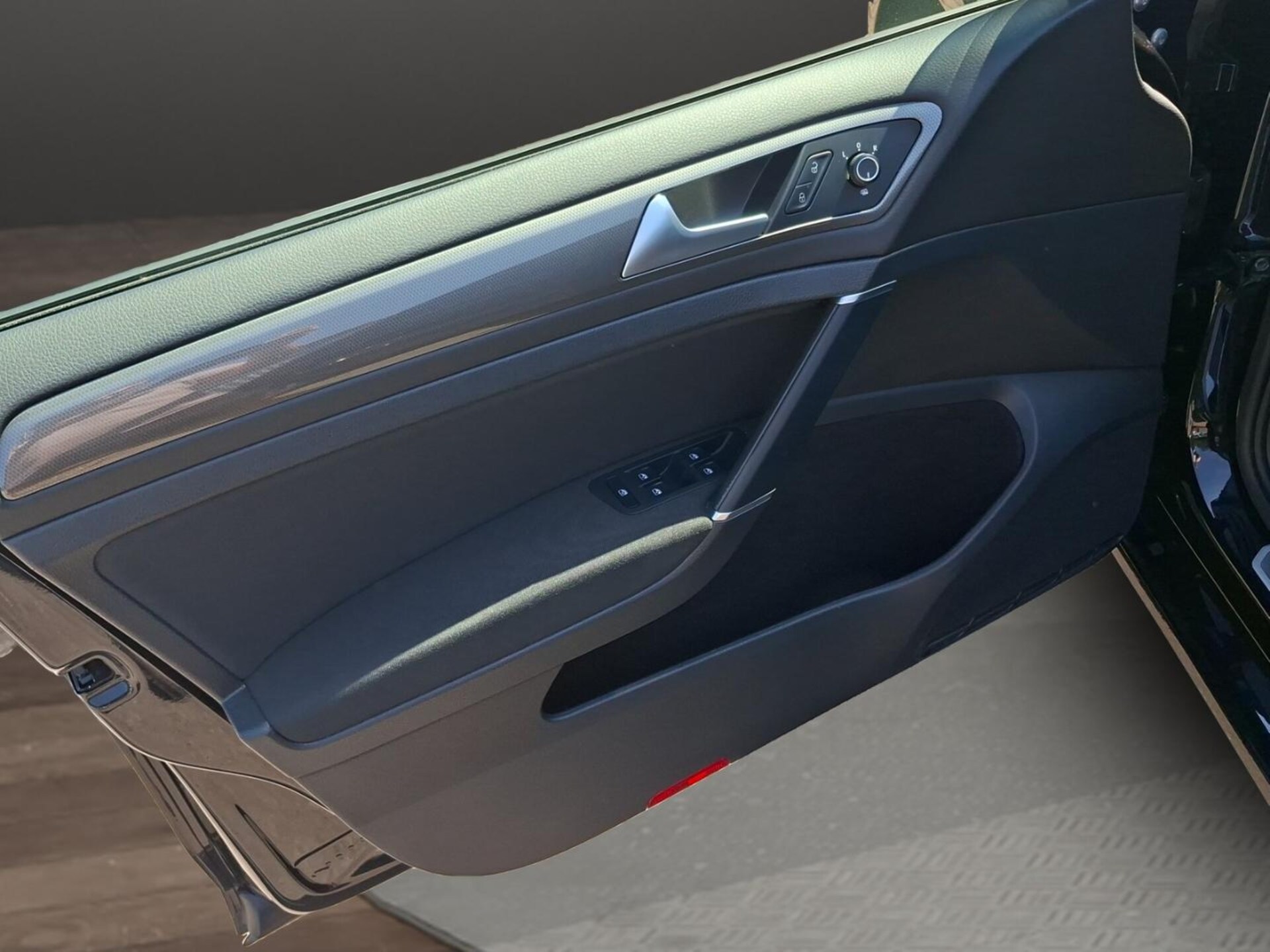 Volkswagen Golf IQ.DRIVE