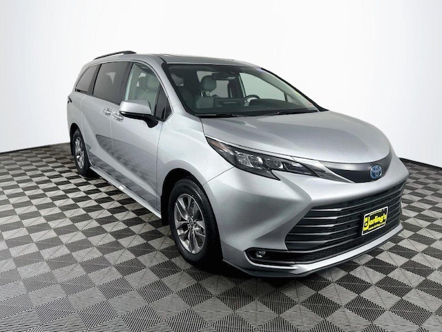2025 Toyota Sienna