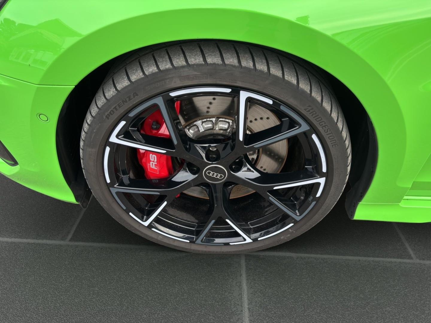 Image about Audi RS 3 Limousine TFSI quattro S tronic