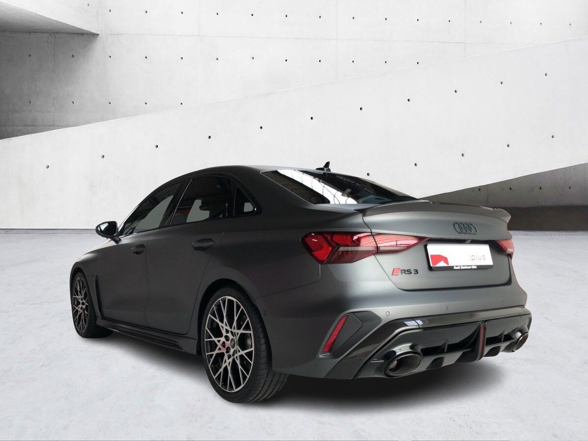 Image about Audi RS 3 Limousine TFSI quattro S tronic