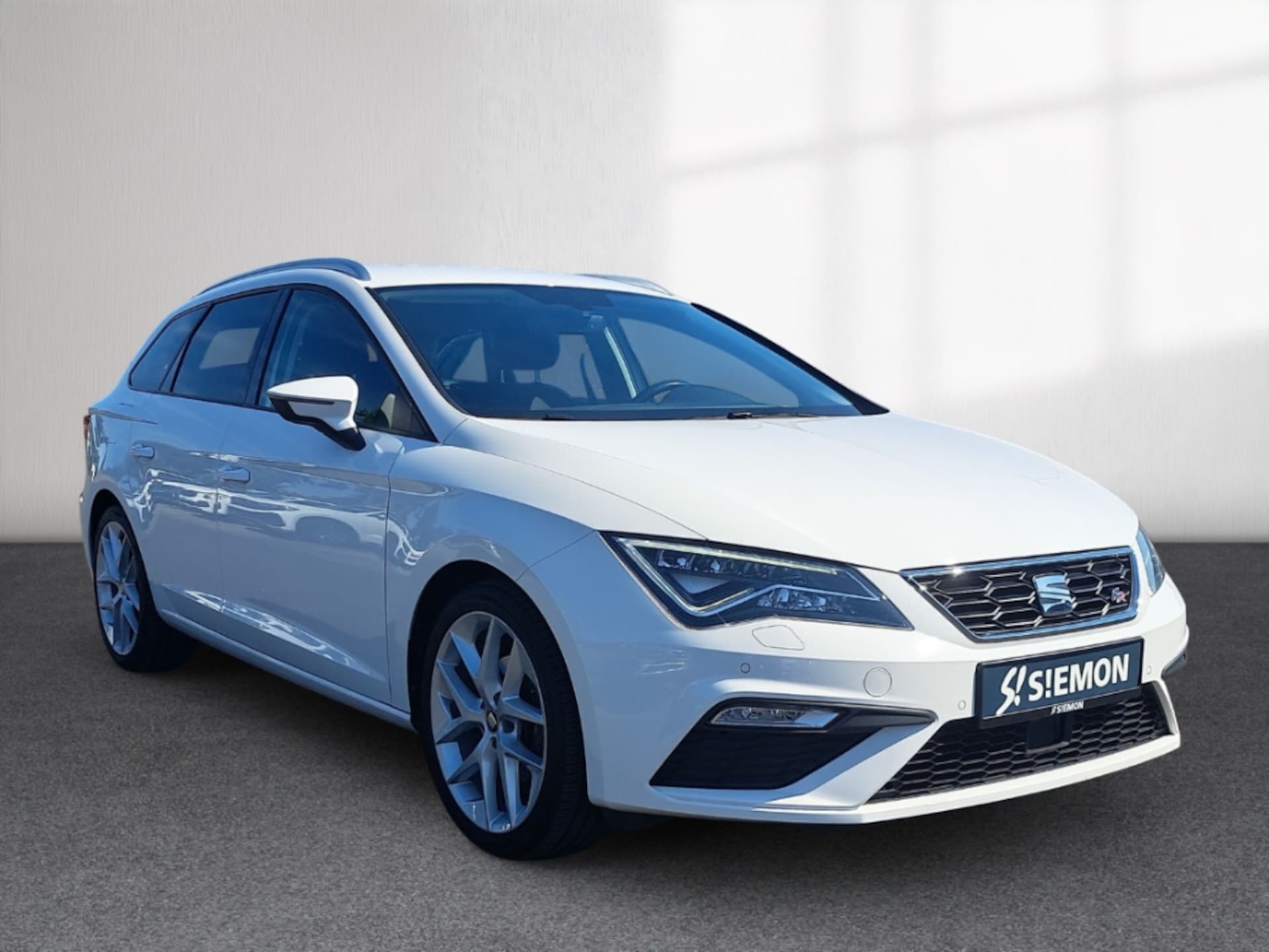 SEAT Leon Sportstourer FR