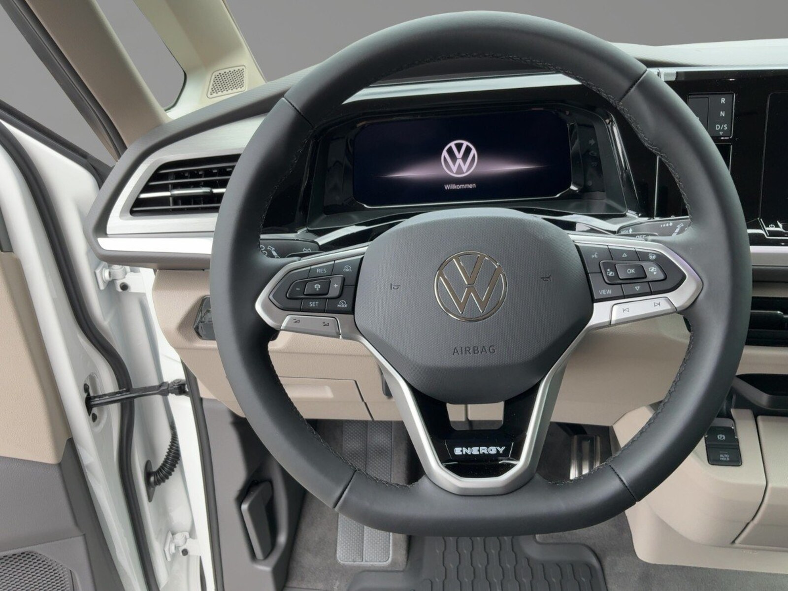 Volkswagen Multivan Langversion – Bild 10