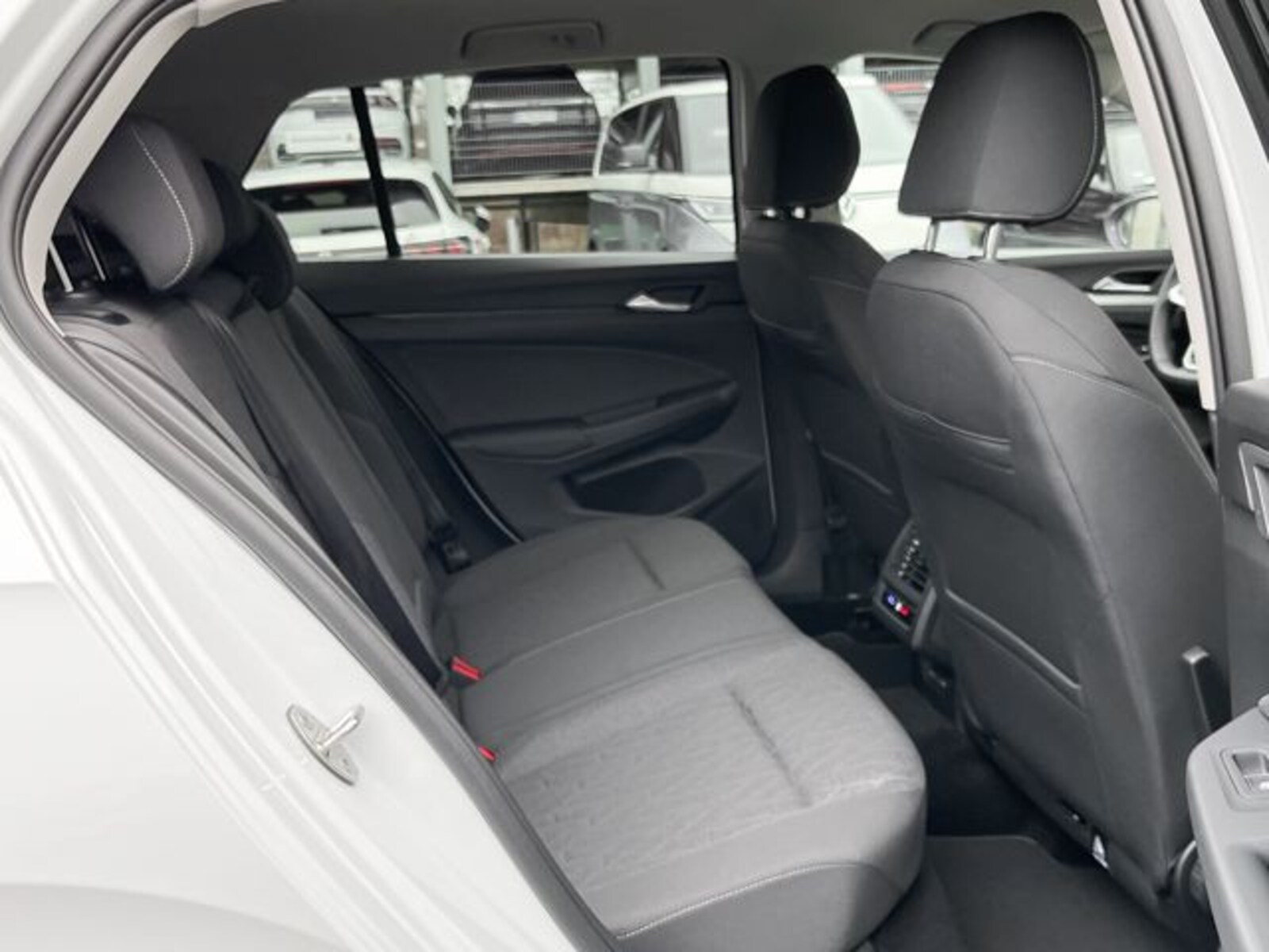 Volkswagen Golf – Bild 11