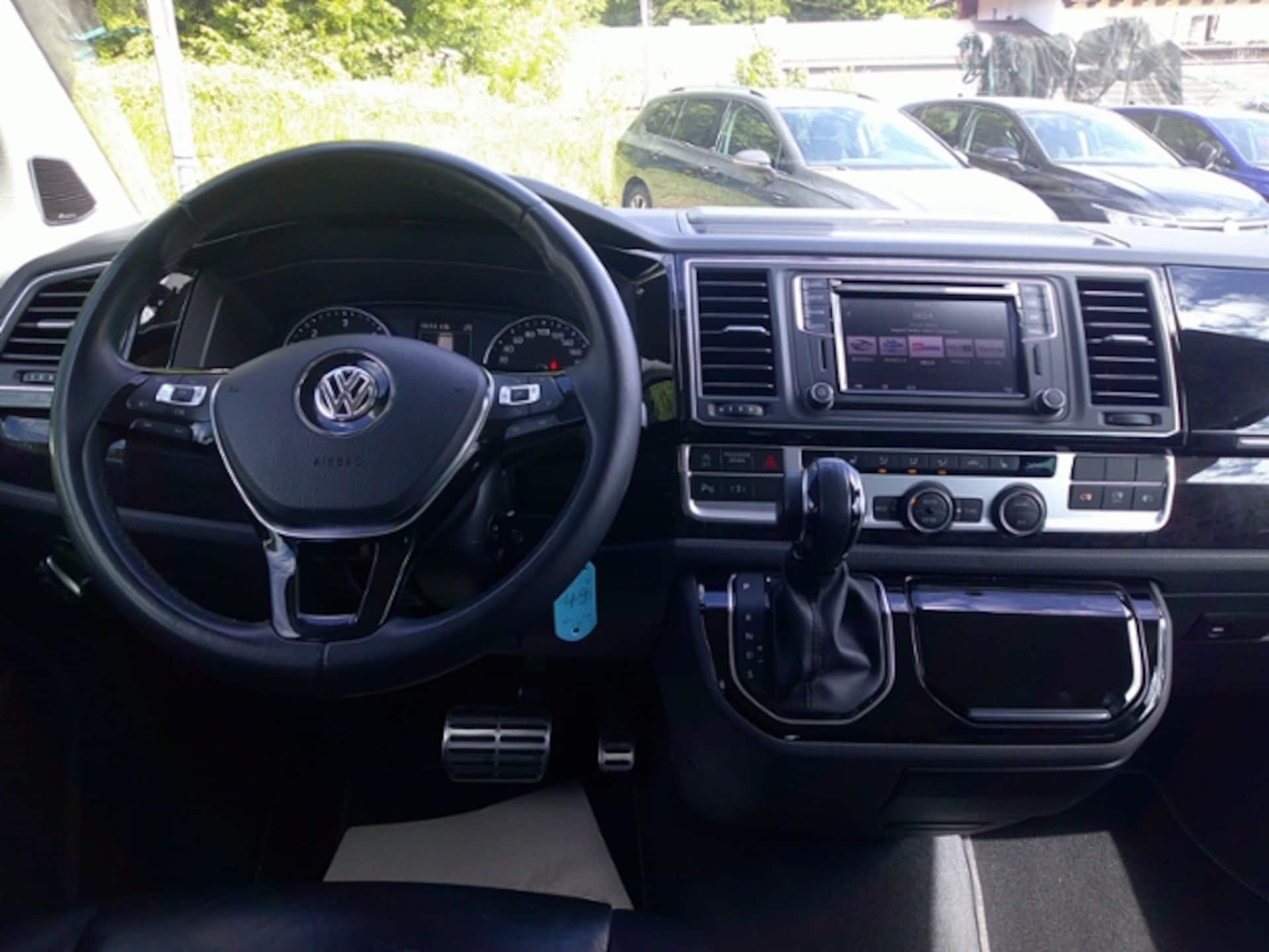 Volkswagen T6 Multivan Highline