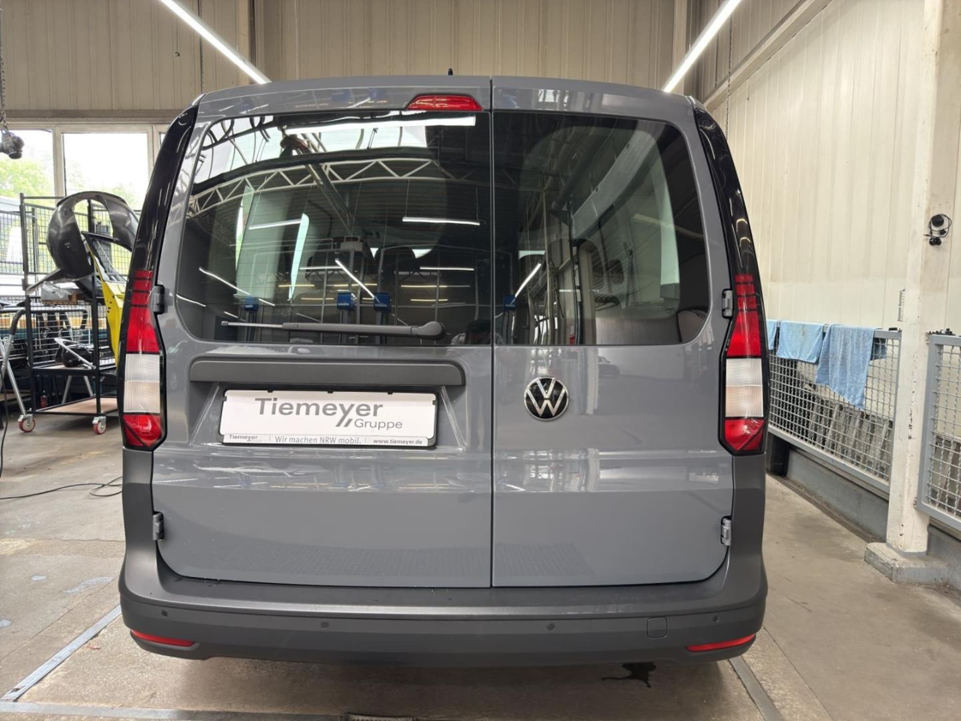 Volkswagen Caddy Kombi Basis-Modell