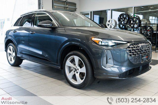2025 Audi Q5 40 Premium Plus's photo