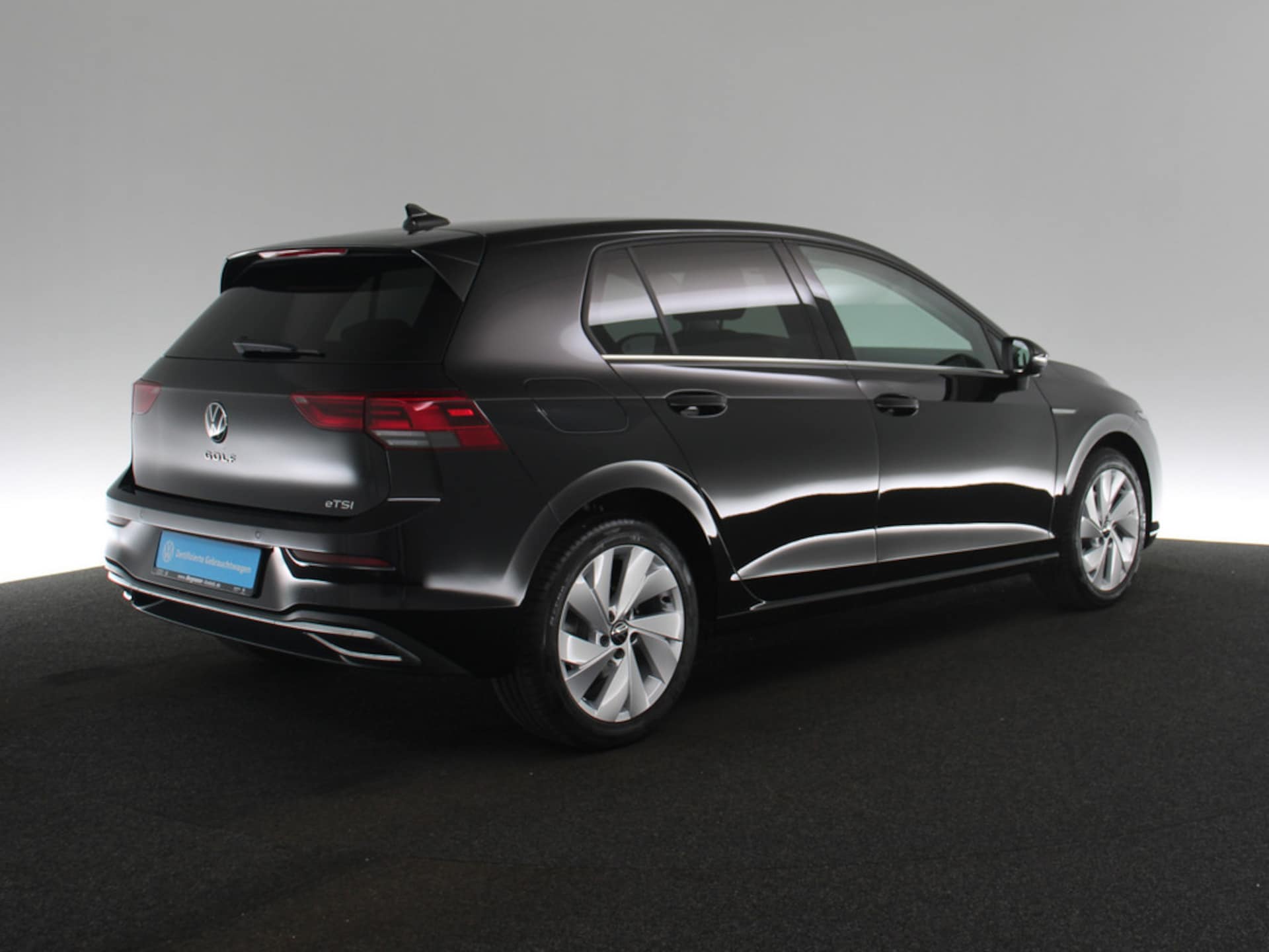 Volkswagen Golf Style