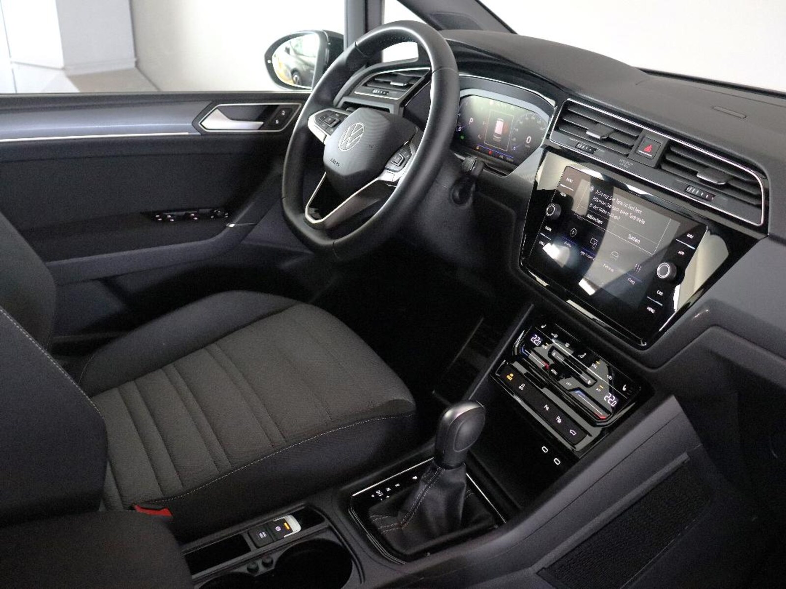 Volkswagen Touran – Bild 19