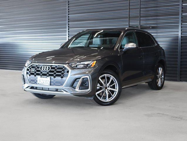 2023 Audi SQ5 Premium Plus's photo