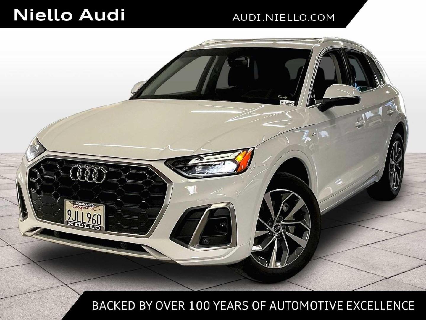 2023 Audi Q5 45 Premium's photo