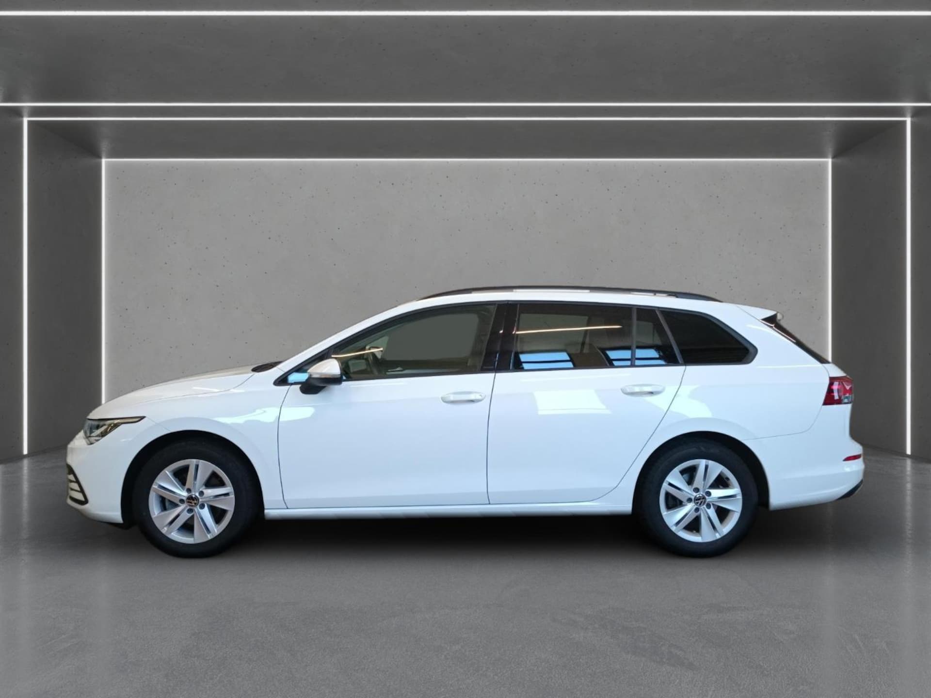 Volkswagen Golf Variant Life