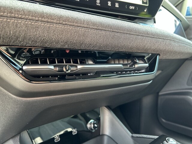Image about Audi Q6 SUV e-tron e-tron