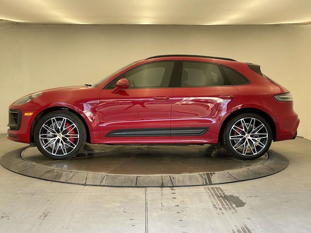 2022 Porsche Macan