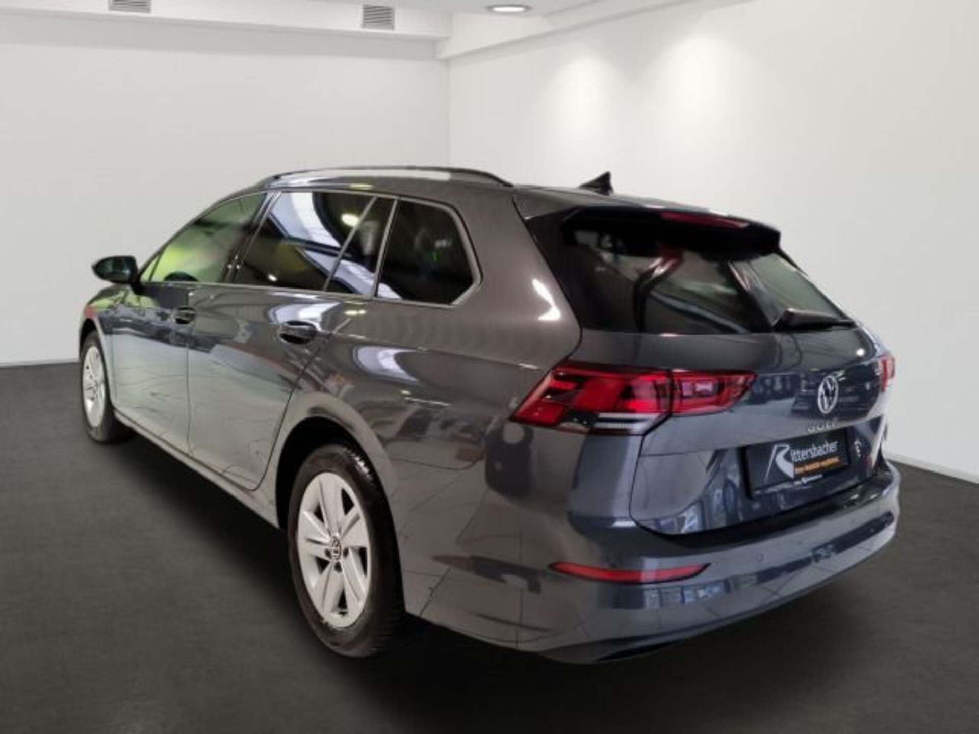 Volkswagen Golf Variant Life