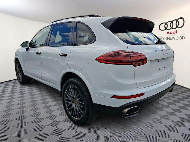 2017 Porsche Cayenne