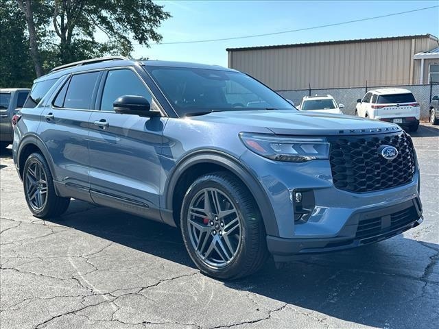 2025 Ford Explorer