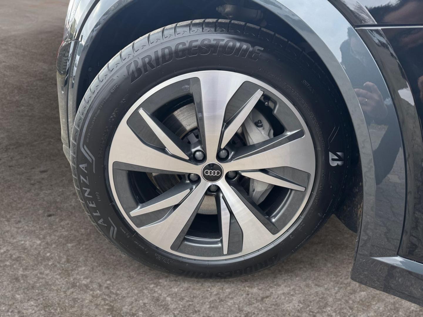 Image about Audi Q8 Sportback e-tron advanced 55 e-tron quattro