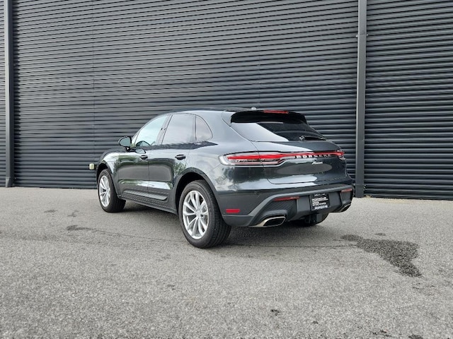2025 Porsche Macan