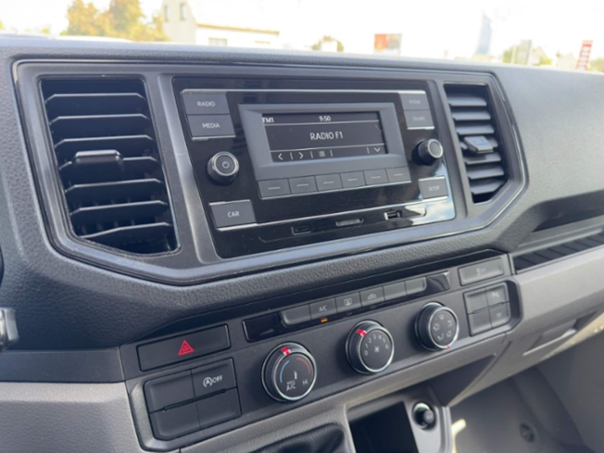 Volkswagen Crafter Kasten mittlerer Radstand