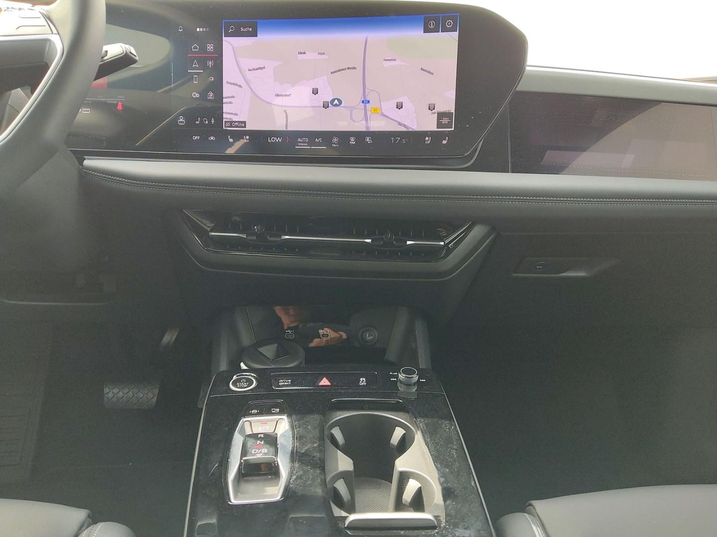 Bild über Audi A6 Avant e-tron e-tron - für weitere Informationen kontaktieren Sie den Audi Partner