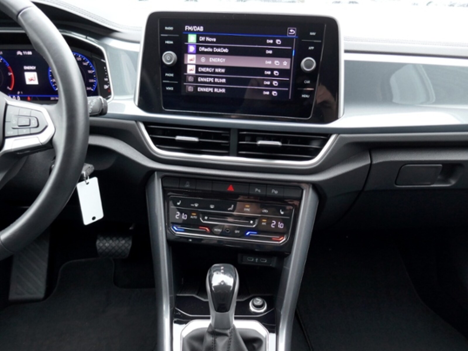 Volkswagen T-Roc – Bild 13