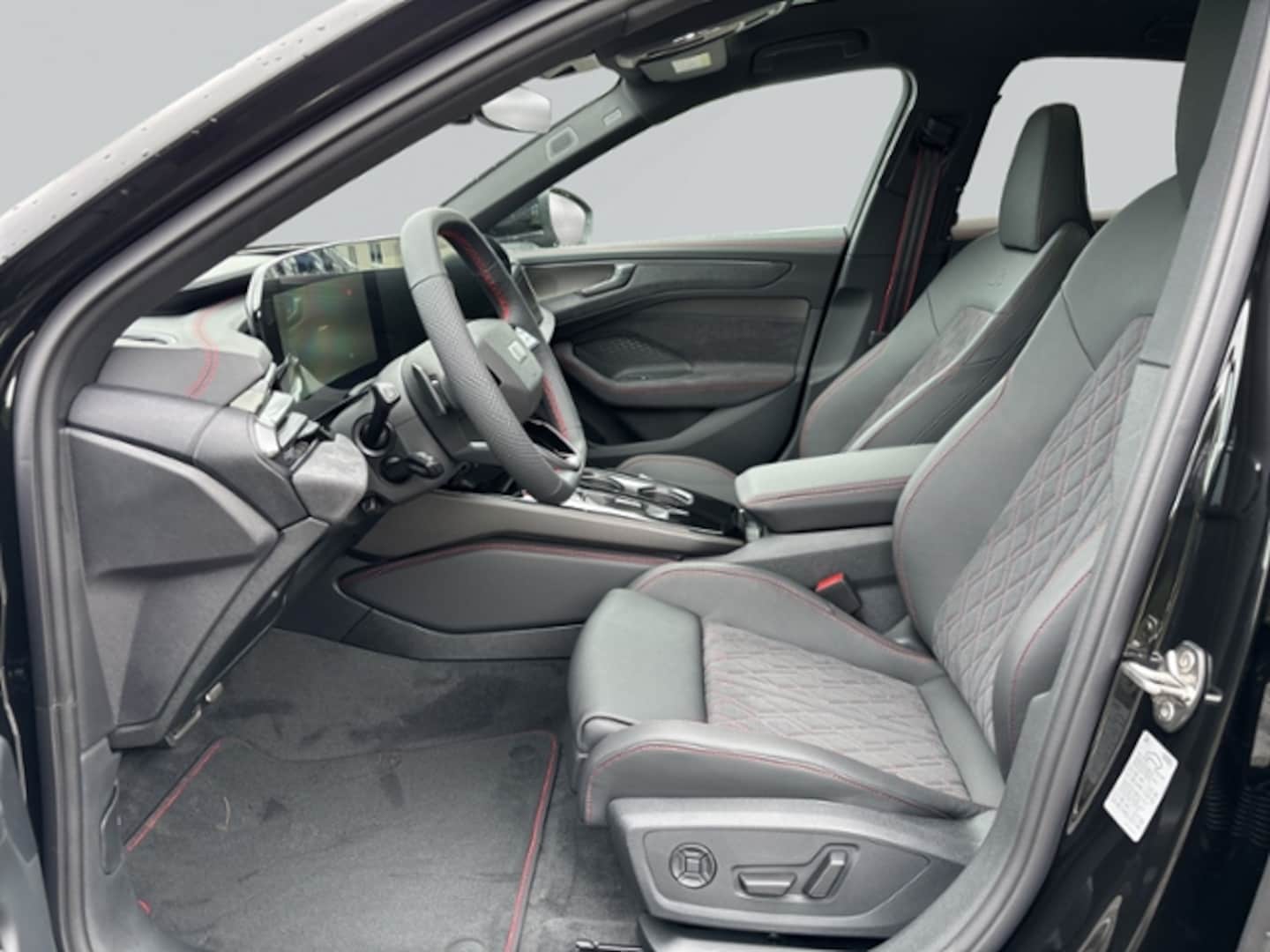 Bild über Audi A6 Limousine TFSI quattro 270 kW S tronic - für weitere Informationen kontaktieren Sie den Audi Partner