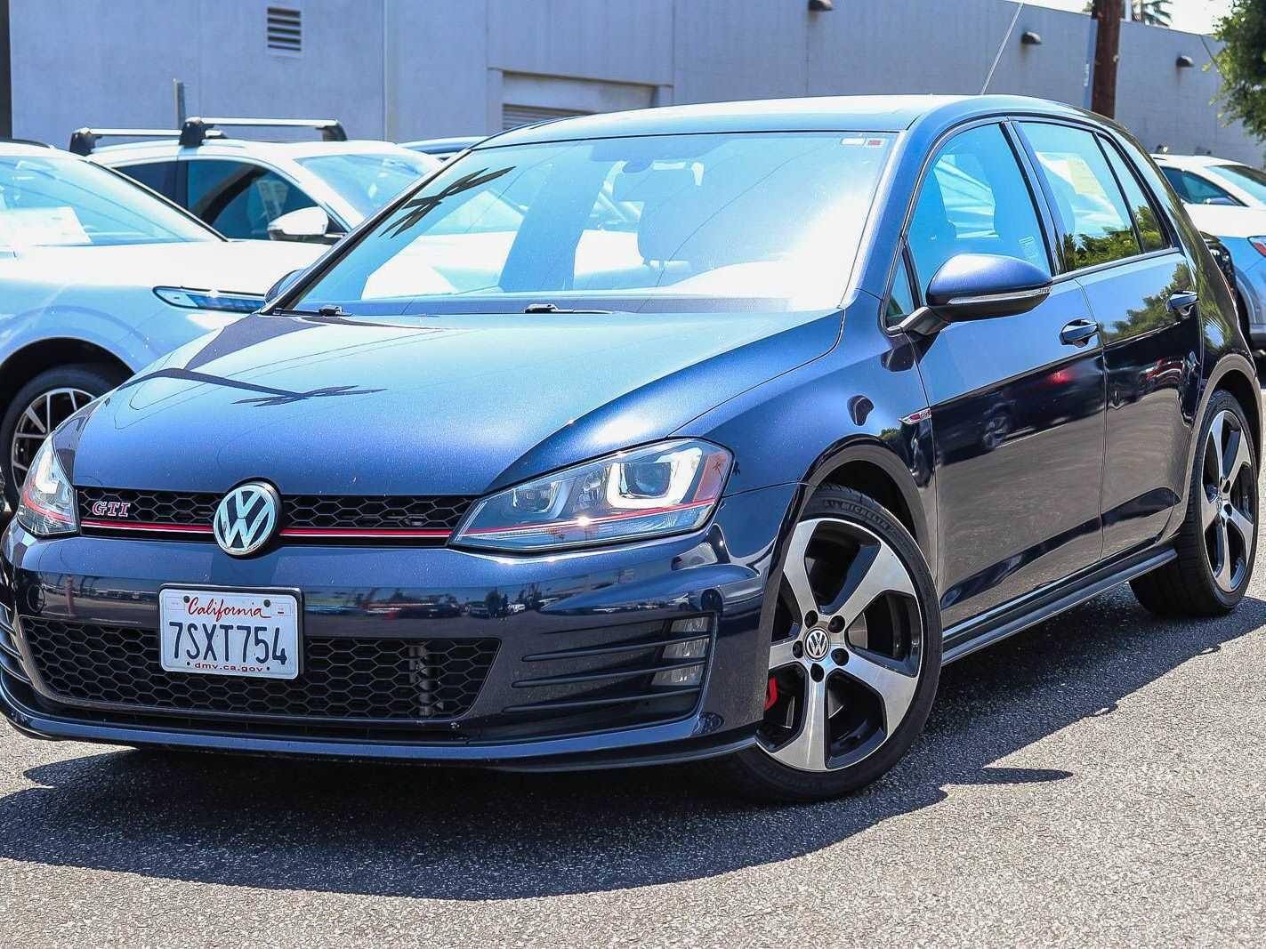 2016 Volkswagen Golf GTI 2.0T Autobahn w/Performance 4dr DSG PZEV's photo