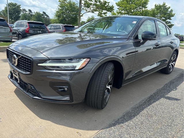 2025 Volvo S60