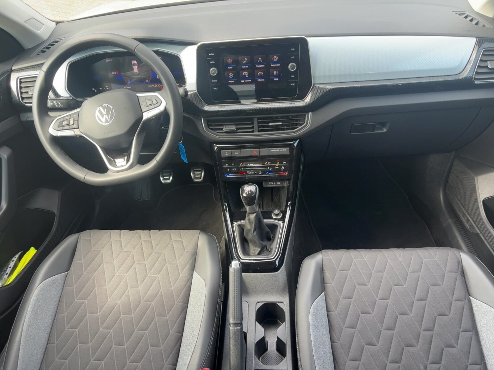 Volkswagen T-Cross – Bild 10