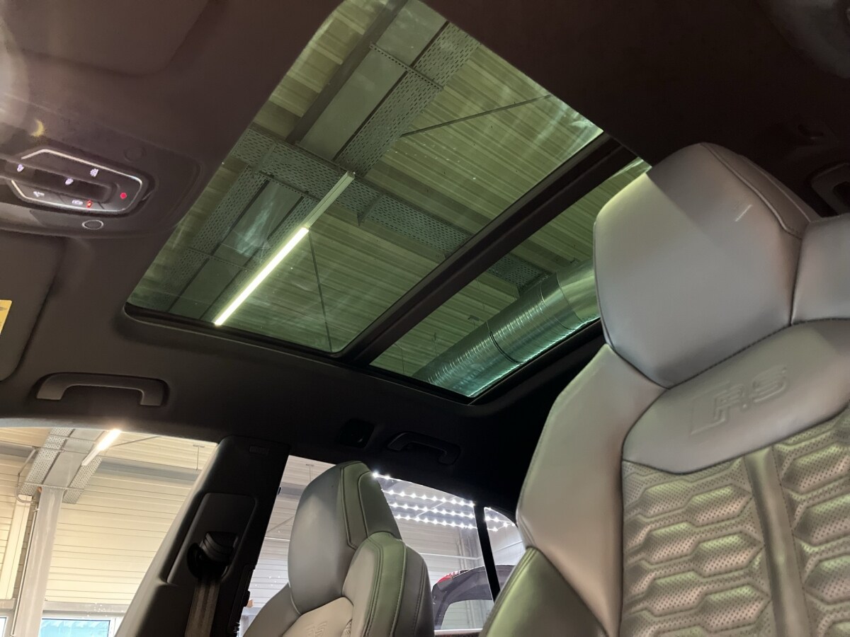 Image about Audi RS Q8 TFSI quattro tiptronic