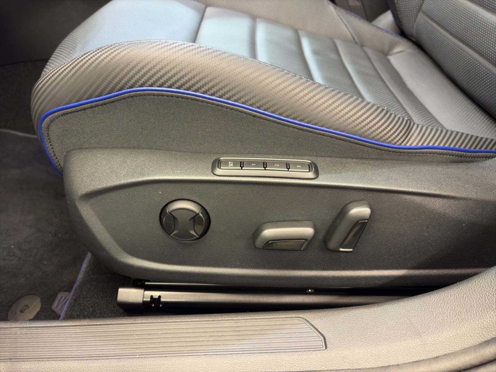 Volkswagen Golf Variant – Bild 25