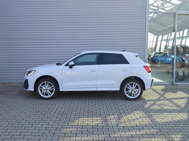 Image about Audi Q2 S line 35 TFSI S tronic