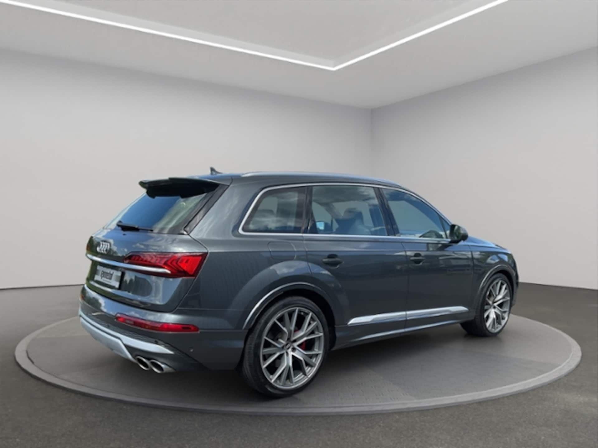 Audi SQ7 SUV