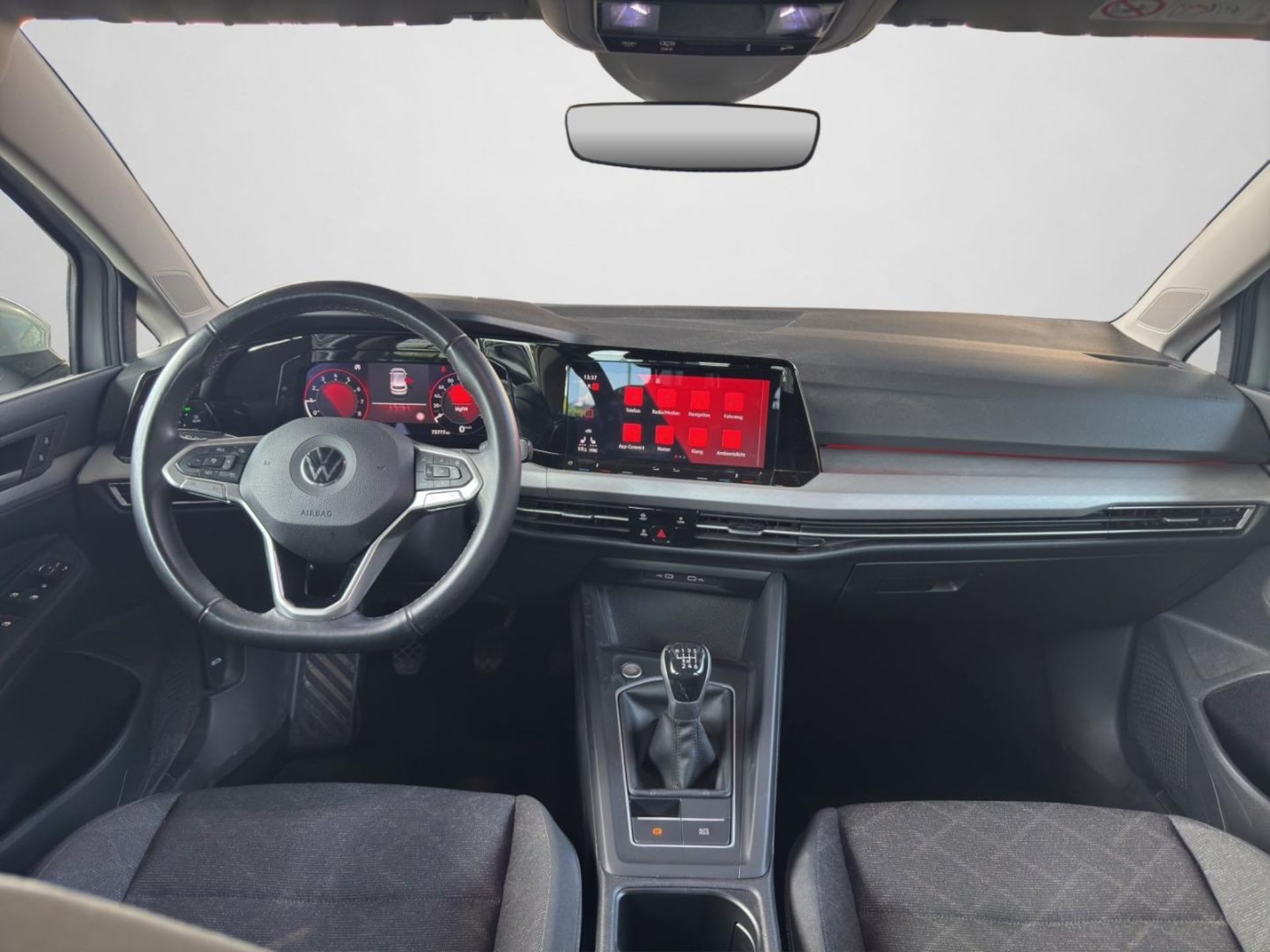 Volkswagen Golf Life
