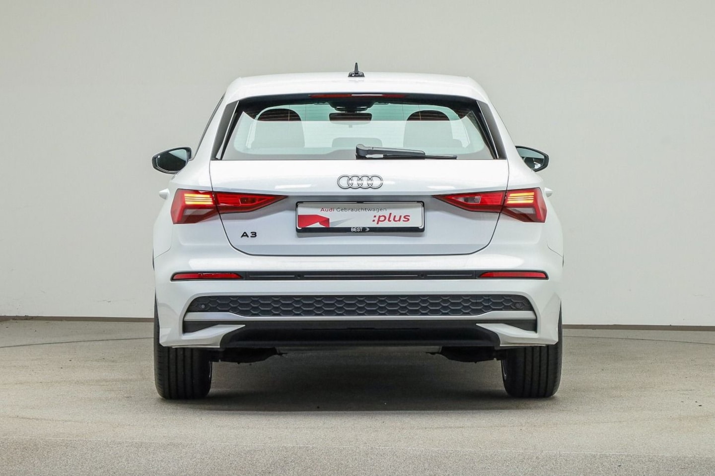 Bild über Audi A3 Sportback advanced 30 TFSI S tronic - für weitere Informationen kontaktieren Sie den Audi Partner