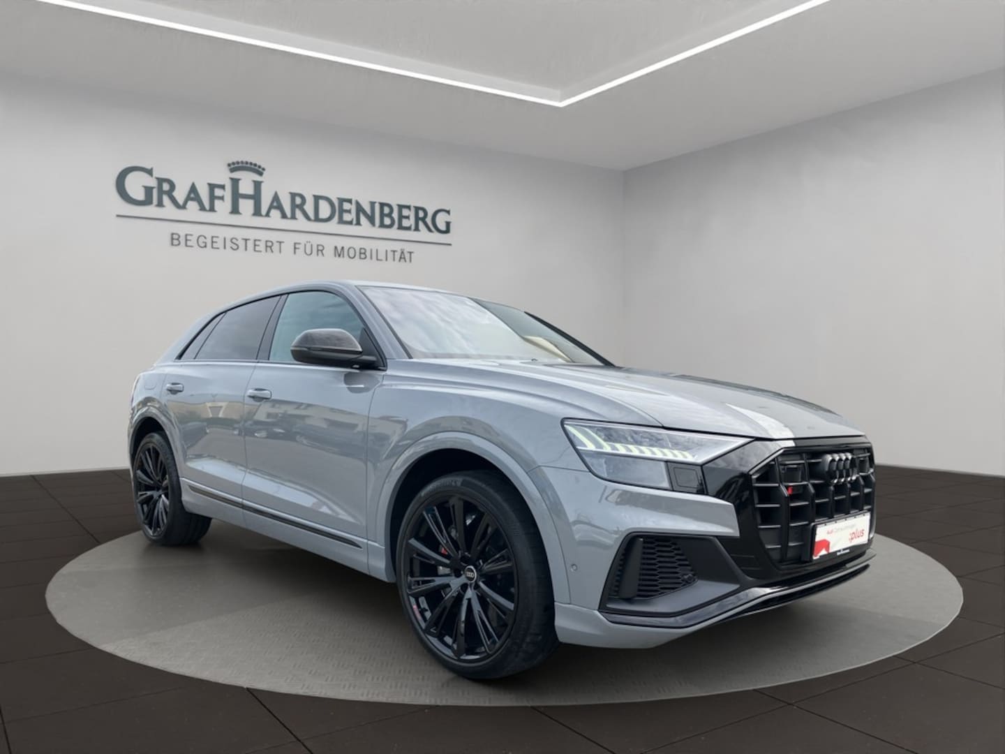 Bild über Audi SQ8 TFSI quattro tiptronic - für weitere Informationen kontaktieren Sie den Audi Partner