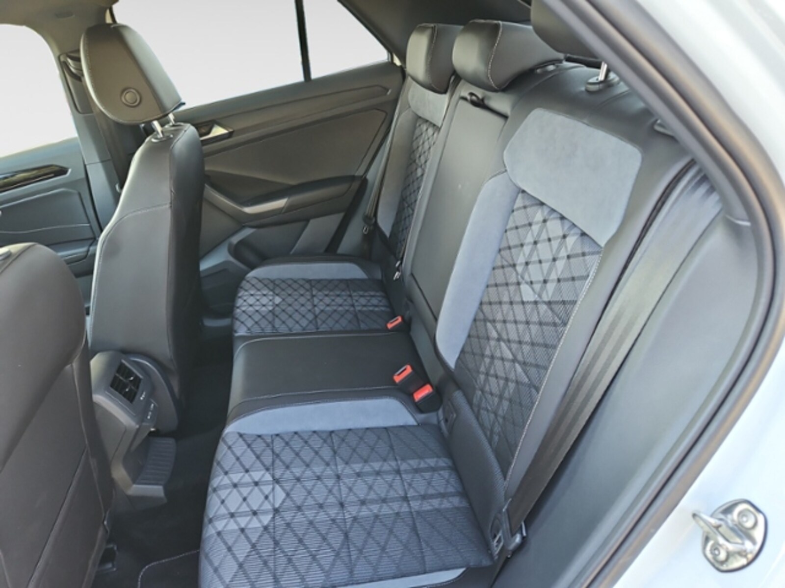 Volkswagen T-Roc – Bild 9
