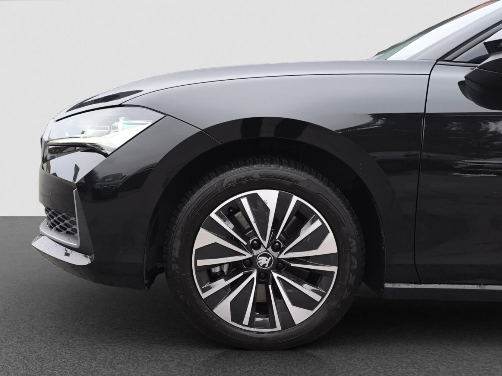 Škoda Superb Combi – Bild 12