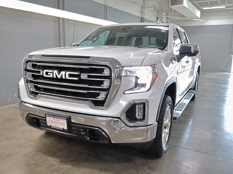 2019 GMC Sierra 4WD Crew Cab Short Box SLT's photo